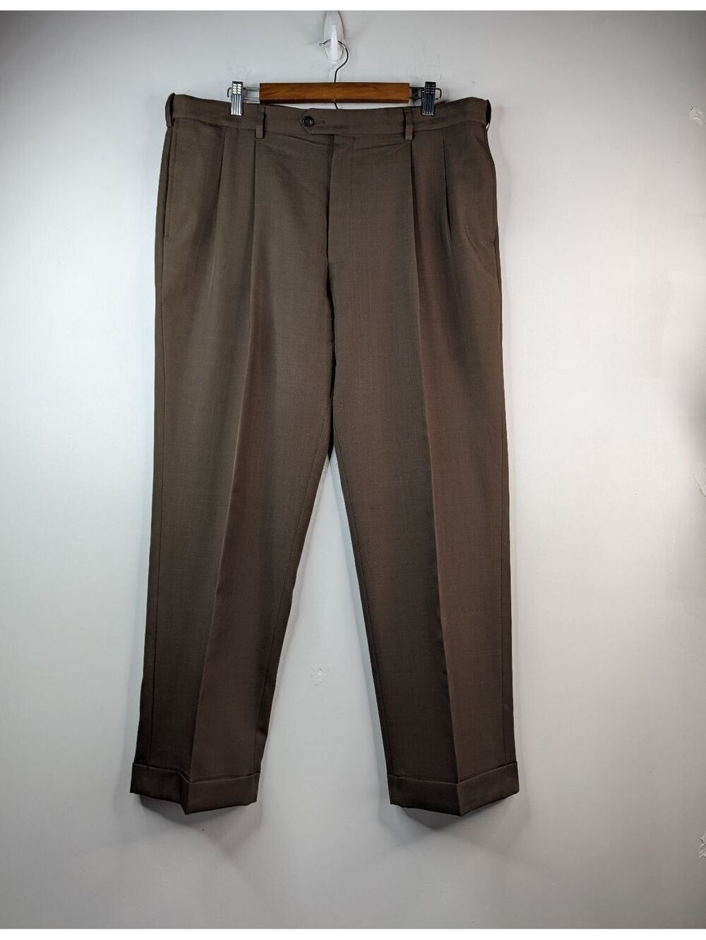 Savane Brown Pleated Dress Pants with Cuffed Hems 38X29